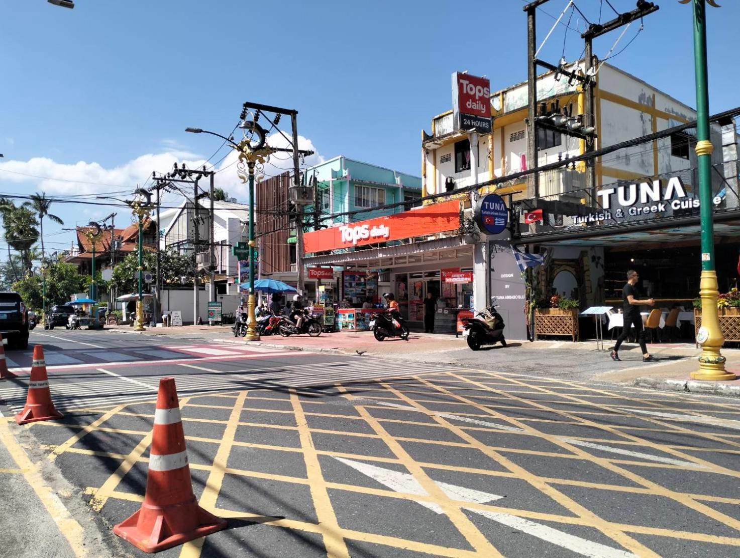 Beachwalk Minotel Patong ภายนอก รูปภาพ