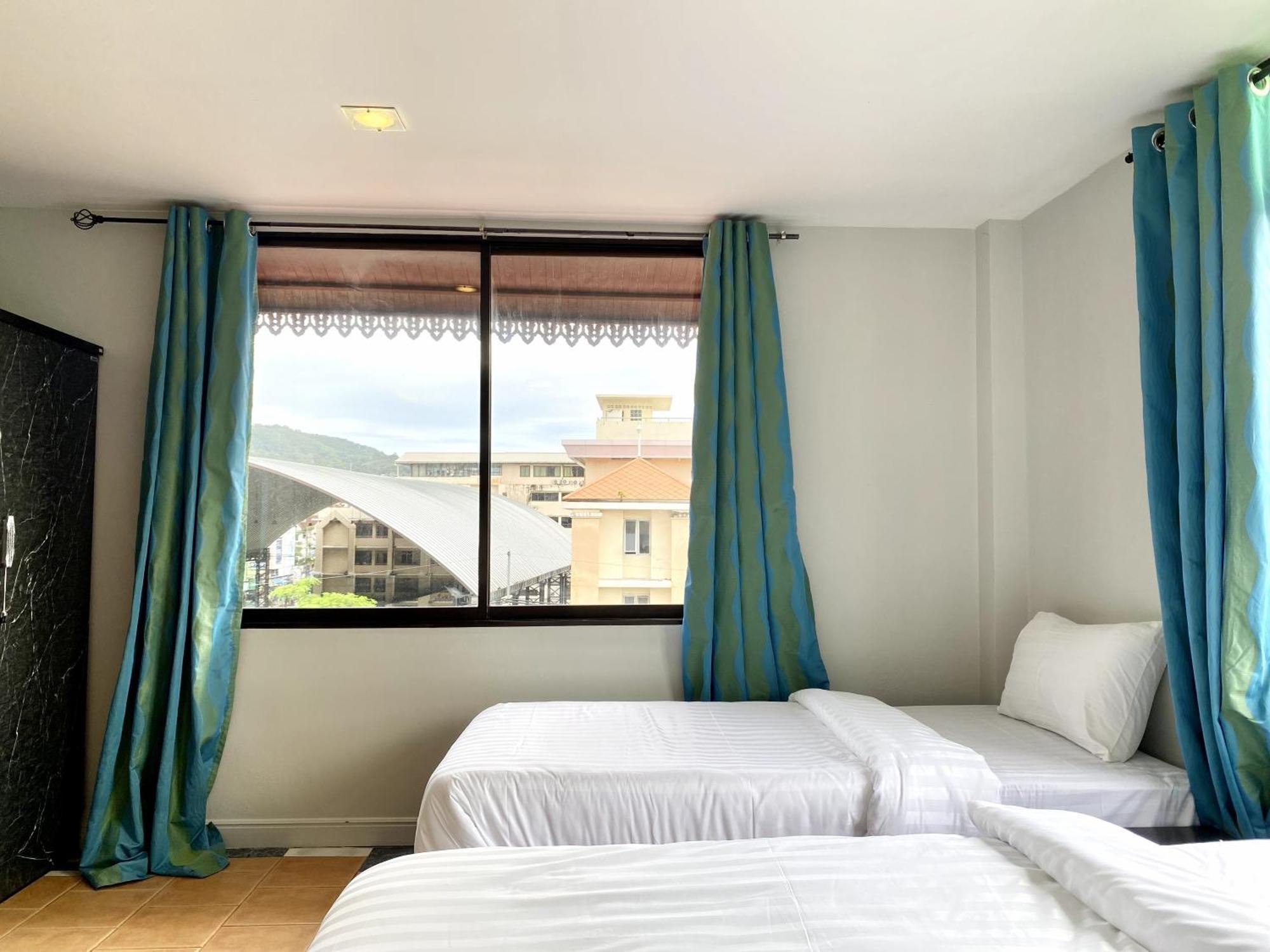 Beachwalk Minotel Patong ภายนอก รูปภาพ