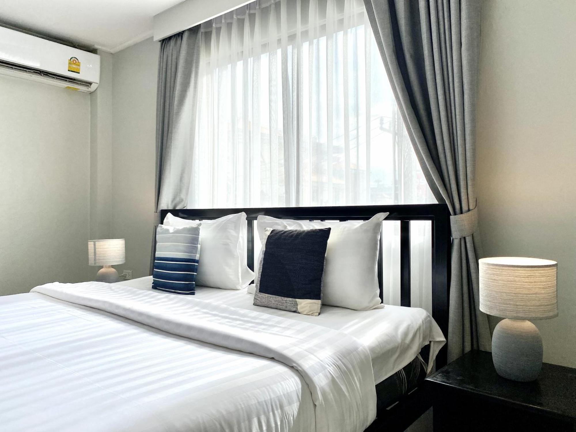 Beachwalk Minotel Patong ภายนอก รูปภาพ