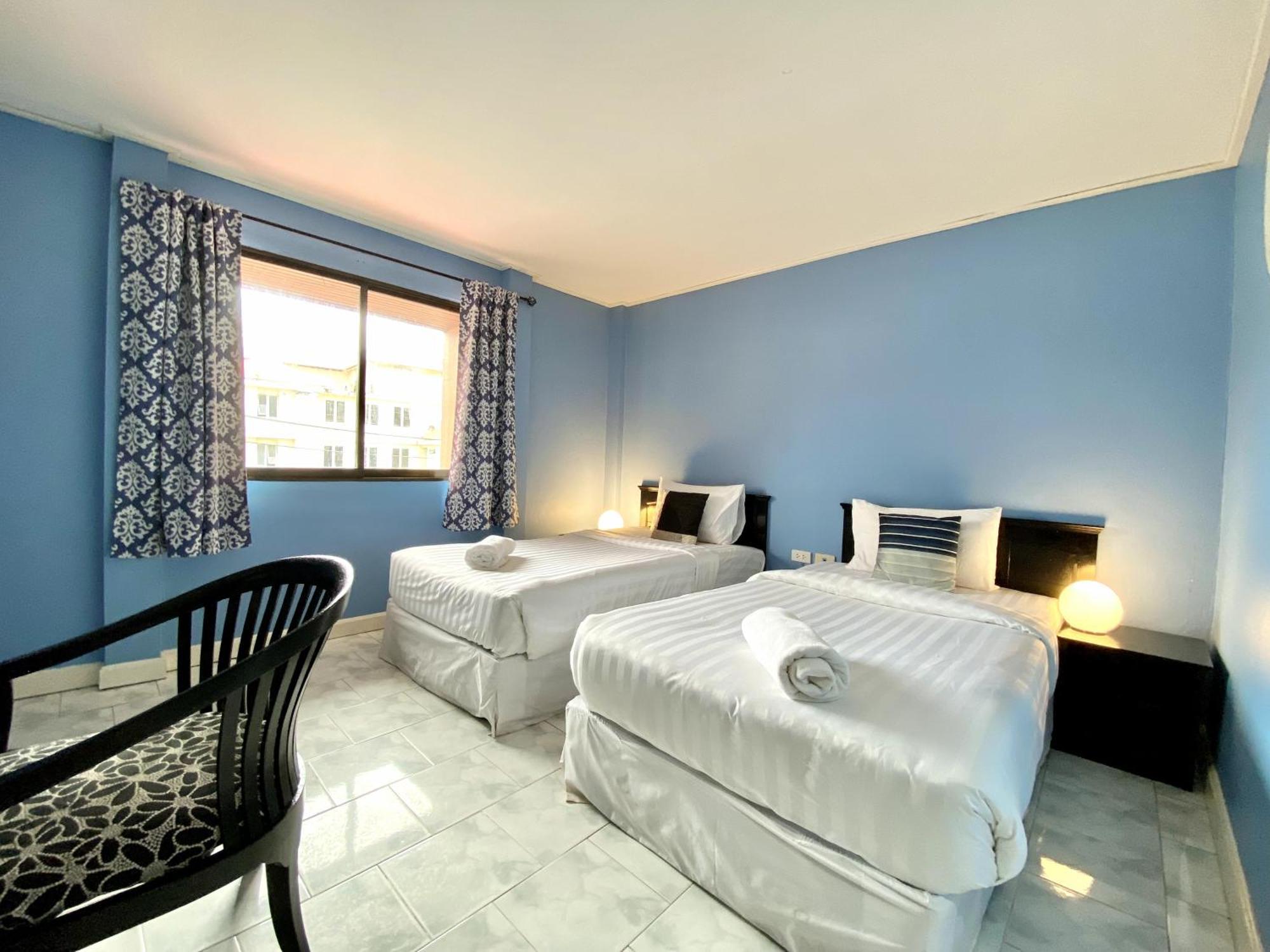 Beachwalk Minotel Patong ภายนอก รูปภาพ